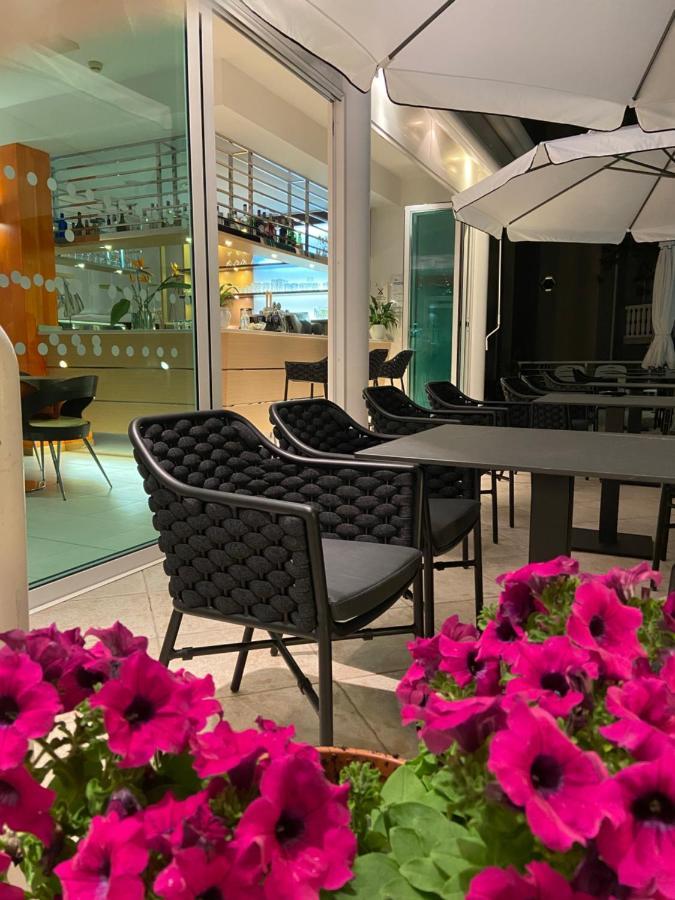 Hotel San Francisco Lignano Sabbiadoro Zewnętrze zdjęcie