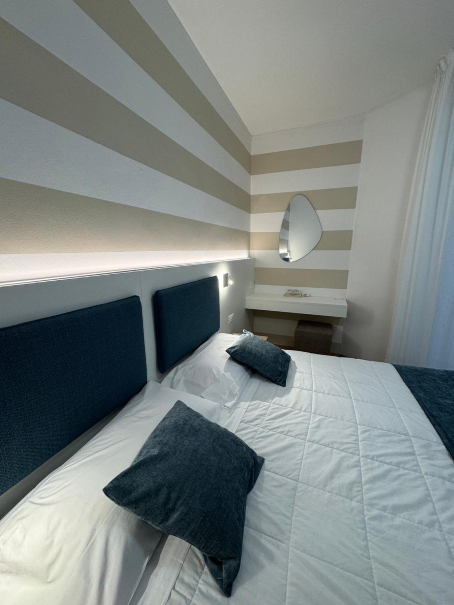 Hotel San Francisco Lignano Sabbiadoro Zewnętrze zdjęcie