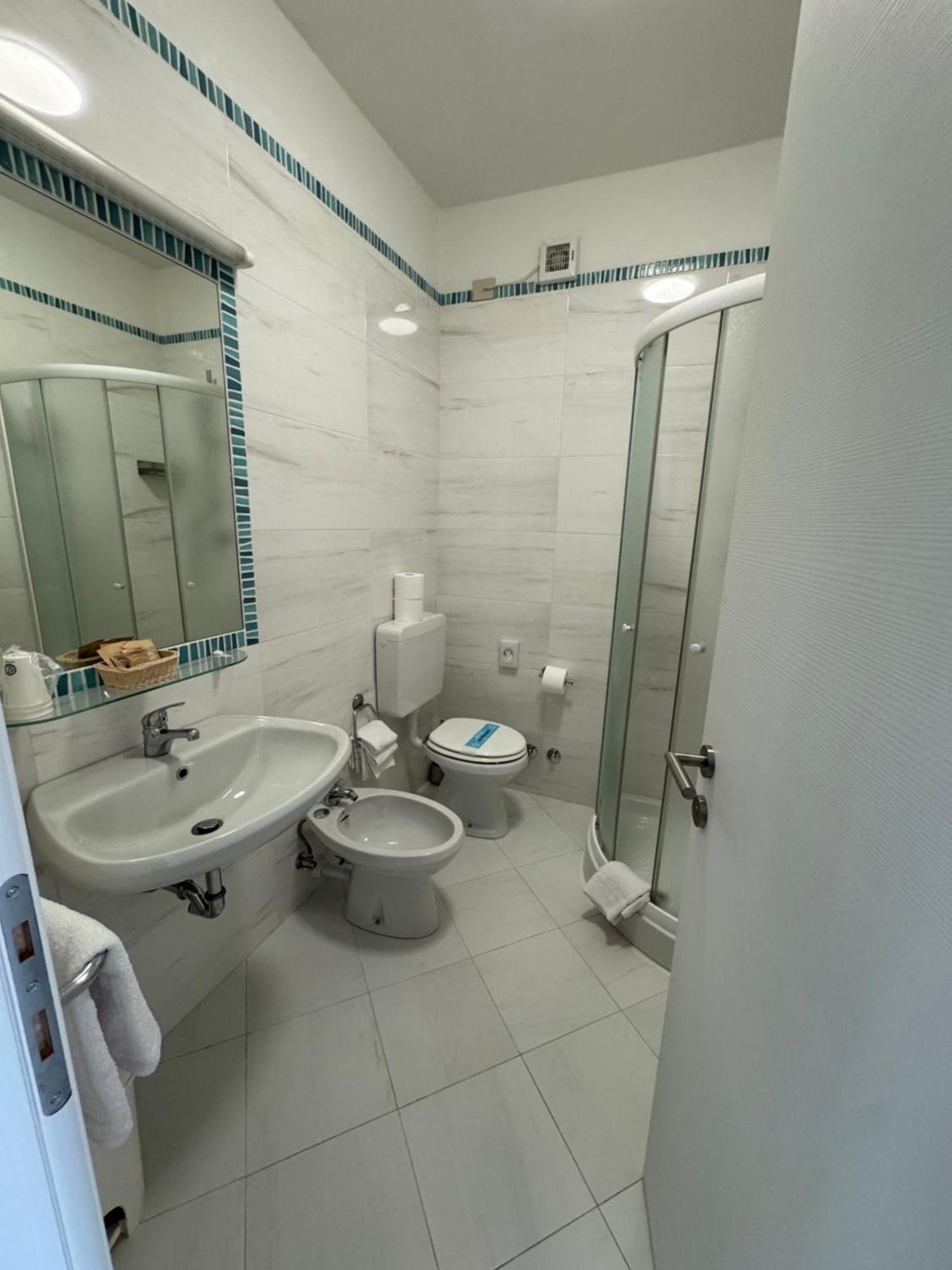 Hotel San Francisco Lignano Sabbiadoro Zewnętrze zdjęcie